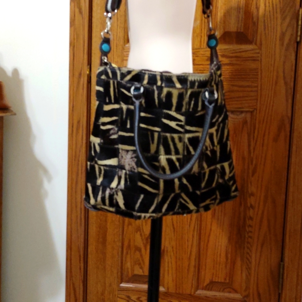 GABS Italian Handbag. Leather and cloth. In good condition.